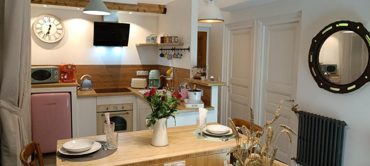 Le Marechal Duplex - Appartement Avec Jacuzzi - Caen Hyper Centre Εξωτερικό φωτογραφία